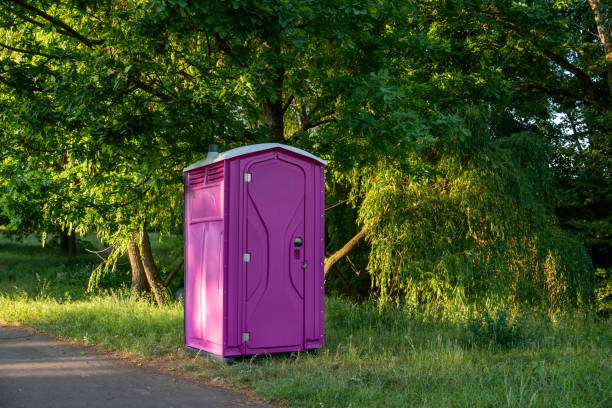 Best Portable restroom trailer rental  in Dothan, AL